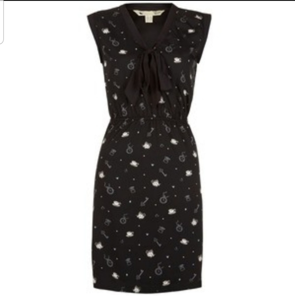 Yumi Alice in Wonderland Dress UK 8